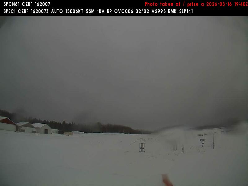 Web Cam image of Bathurst Airport (East)